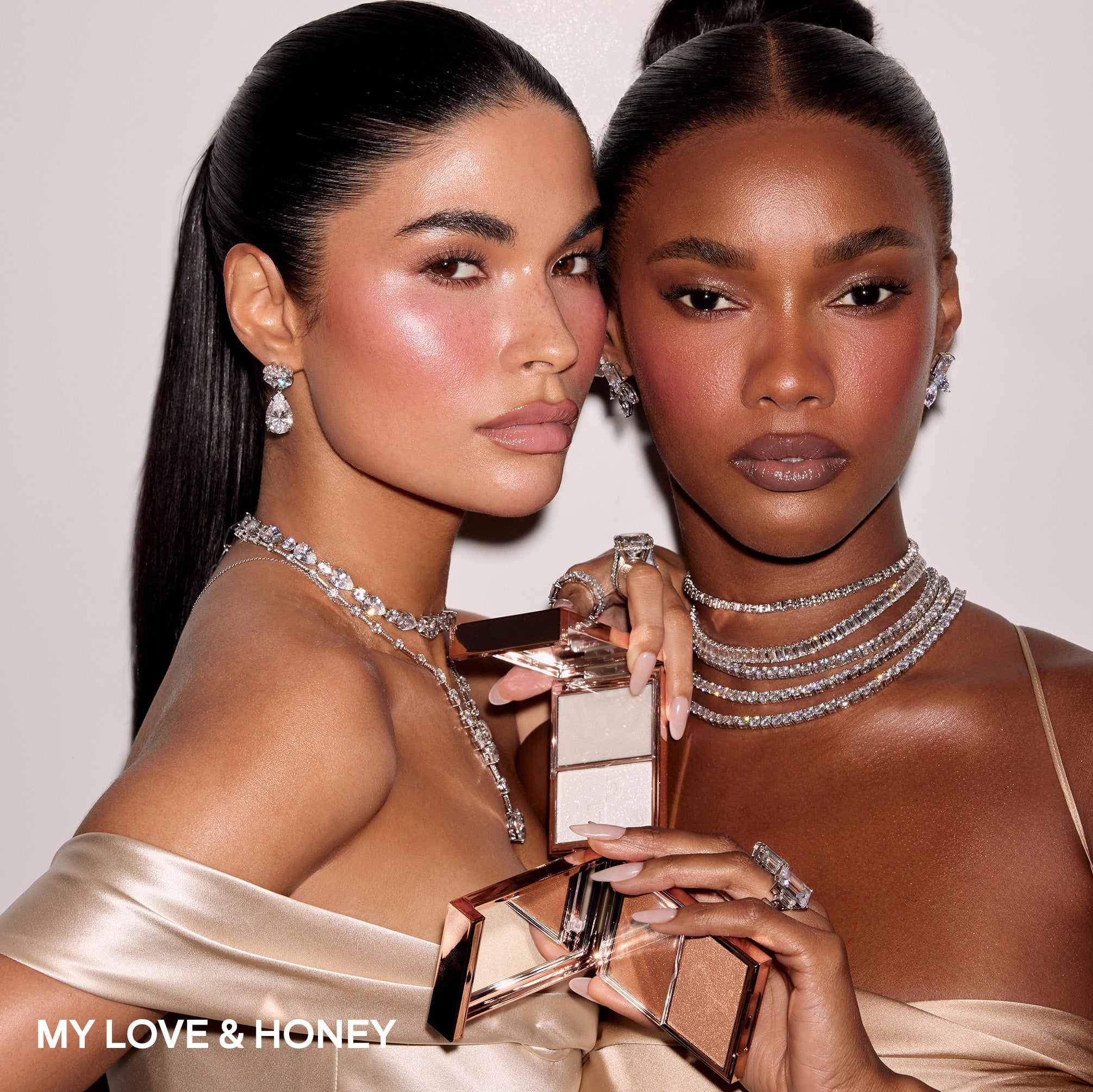 Major Glow Crème & Powder Light Reflecting Translucent Highlighter Duo, image 16 of 45
