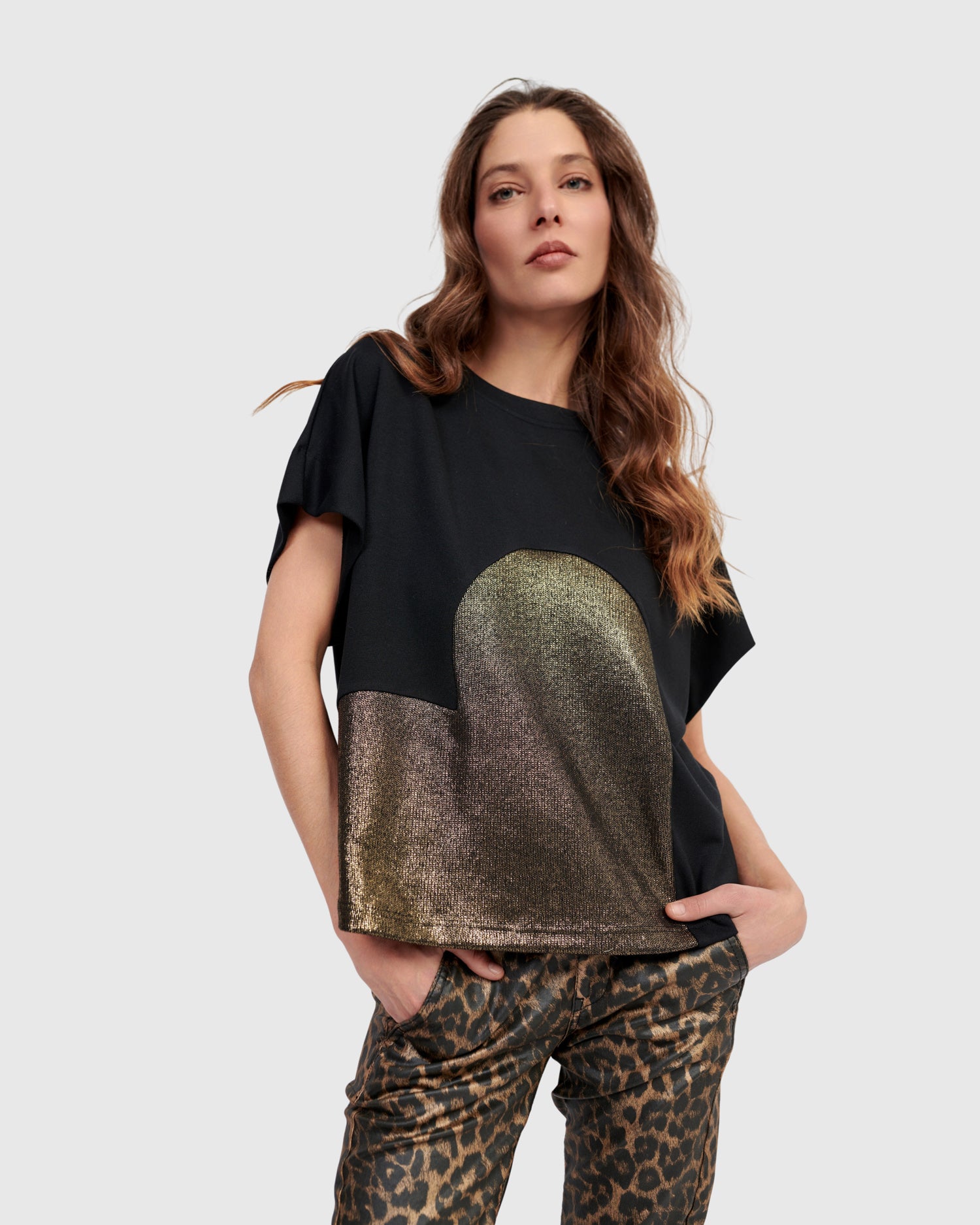 Lola Heart Tee, Gold