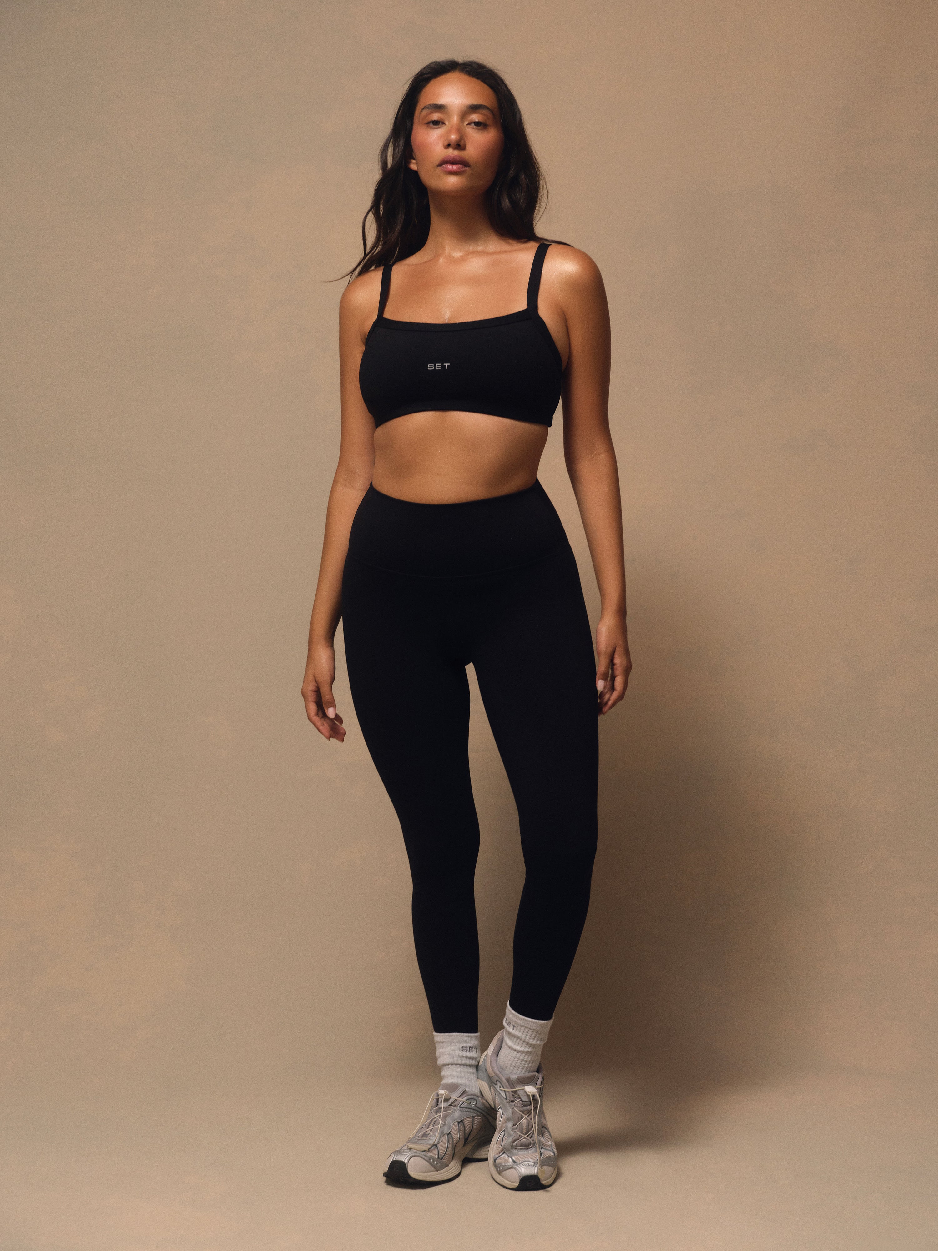 SPORTBODY® SPORTY SCOOP BRA, image 3 of 5
